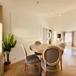 Appartement Le Petit Four 2nd - T3 Climatise Antibes
