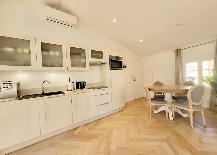 Le Petit Four 2nd - T3 Climatisé Appartement